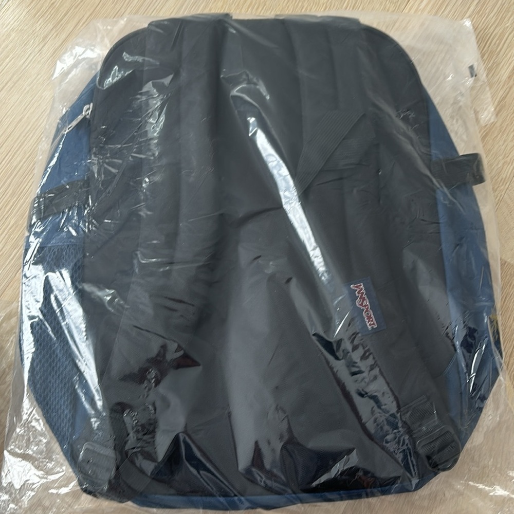 JanSport Main Campus Backpack - NAVY or BLACK - NEW WITH TAGS - Picture 4 of 6